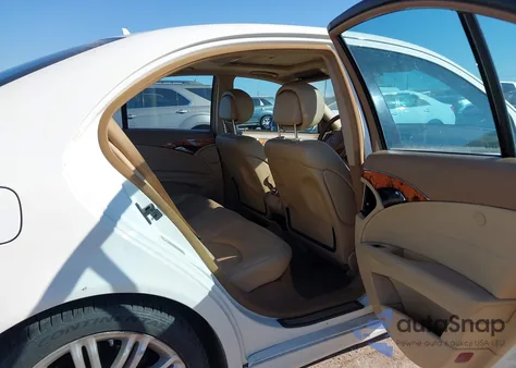 2008 Mercedes-Benz E 350 из США, поврежденный, VIN WDBUF56X58B339272